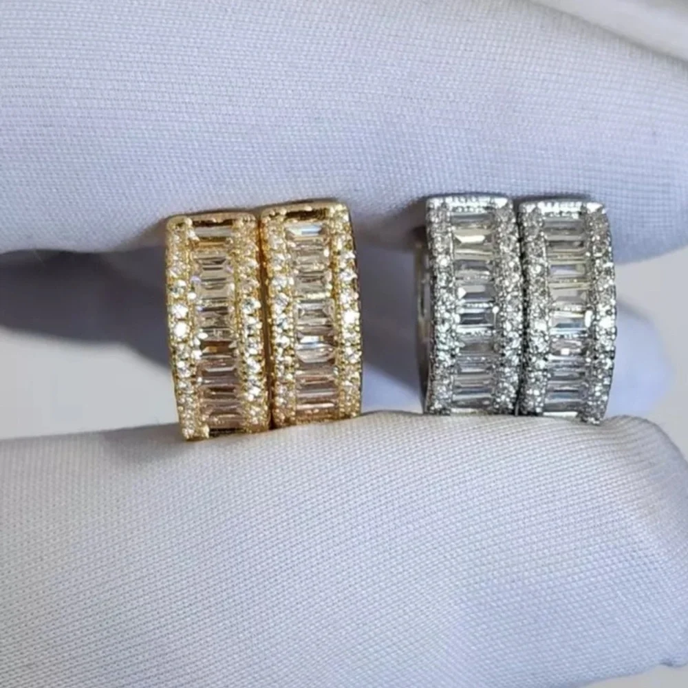 👠 Beautiful Gold Plated  Cz Diamond Huggies